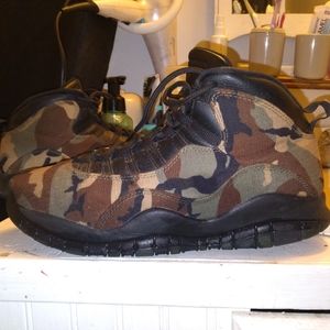 Jordan woodland camo 10s
